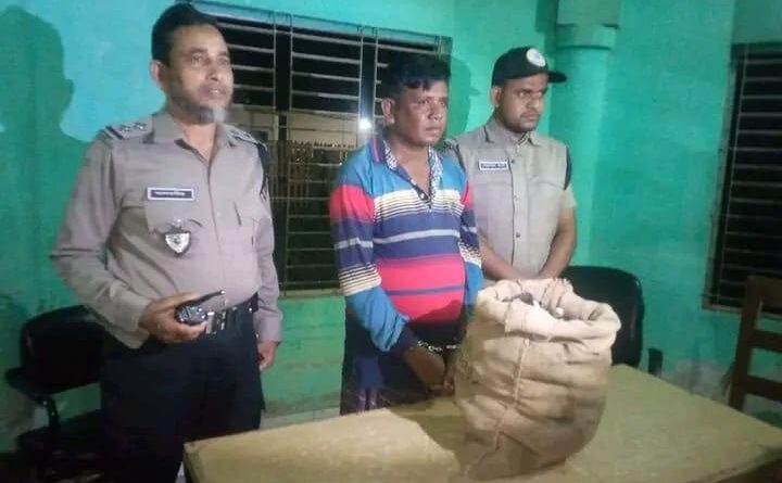 মধ্যপাড়া পাথর খনিতে উত্তোলন বন্ধের শঙ্কা ইয়ার্ডে জমে আছে ৪২০ কোটি টাকার পাথর, ক্রয় না করায় সংকটে খনি