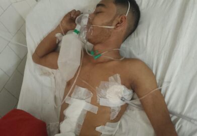 ১৪ বছরের যুবককে ছুরিকাঘাতে হত্যার চেষ্টা