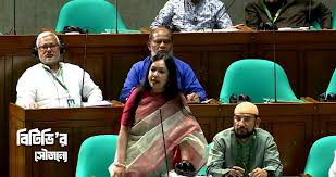 ২২০০ টাকার নিচে গ্যাস সিলিন্ডার পাওয়া যায় না: সংসদে অভিযোগ রুমিন ফারহানা