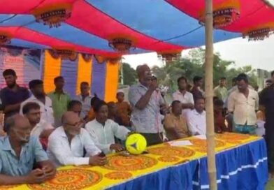 মোরেলগঞ্জে আরাফাত রহমান কোকো ক্রীড়া সংসদ এর ৮ দলীয় ফুটবল টুর্নামেন্টের উদ্ধোধন