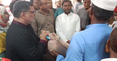 নকলায় কৃষকদের মাঝে বিনামূল্যে আউশ ধান বীজ ও সার বিতরণ।