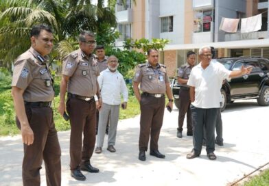 খুলনা প্রকৌশল ও প্রযুক্তি বিশ্ববিদ্যালয় (কুয়েট) ক্যাম্পাসে পুলিশ কমিশনার
