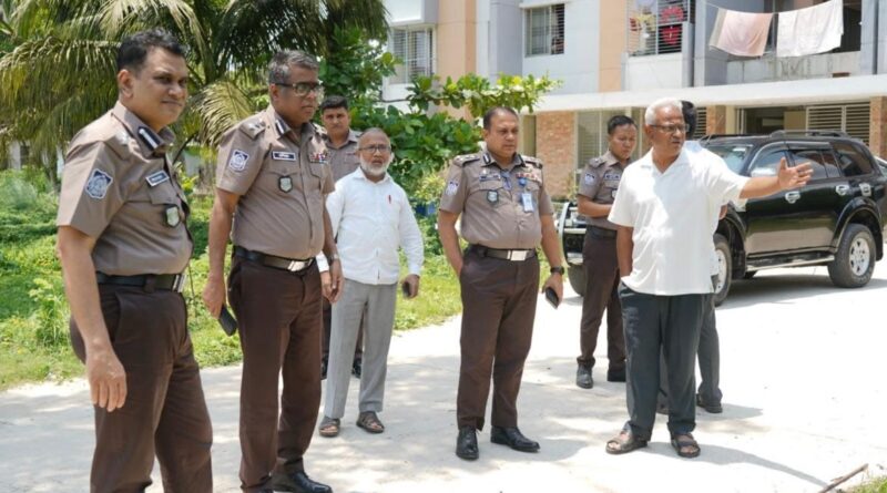 খুলনা প্রকৌশল ও প্রযুক্তি বিশ্ববিদ্যালয় (কুয়েট) ক্যাম্পাসে পুলিশ কমিশনার