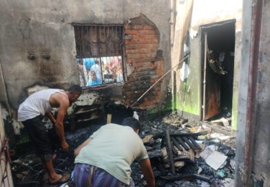 পার্বতীপুরে বৈদ্যুতিক শর্ট সার্কিটে অগ্নিকাণ্ড, ৭-৮ লাখ টাকার ক্ষতি