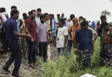 রেল লাইনের পাশ থেকে মরদেহ উদ্ধার করেছে সান্তাহার রেলওয়ে থানা পুলিশ