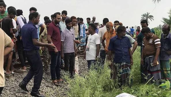 রেল লাইনের পাশ থেকে মরদেহ উদ্ধার করেছে সান্তাহার রেলওয়ে থানা পুলিশ