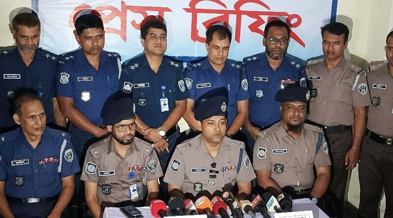 জামালপুরে লাগেজ বন্দী লাশ উদ্ধারের রহস্য উদঘাটন, গ্রেফতার ৬ লিয়াকত হোসেন লায়ন জামালপুর প্রতিনিধি।।