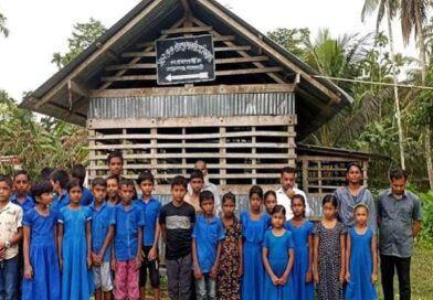 মোরেলগঞ্জেতিন বছর ধরে ছাপড়া ঘরে পাঠদান, নতুন ভবনের অপেক্ষায় ১৪৬নং কে কে বৌলপুর সরকারি প্রাথমিক বিদ্যালয়