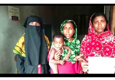 বটিয়াঘাটায় এক প্রতিবন্ধী নারীকে তুলে নিয়ে হত্যার চেষ্টায় থানায় অভিযোগ, তাৎক্ষনিক তদন্তের জন্য ঘটনাস্থলে পাঠালেন এক চৌকস এস.আইকে