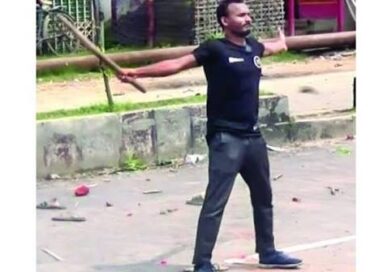 আবু সাঈদকে এরা নিজেরাই মেরে জুলাই শহীদ হিসেবে প্রমাণ করেছে: শান্তা ফারজানা। বক্তব্যটি ঘিরে ইতিবাচক, নেতিবাচক আলোচনা সমালোচনা
