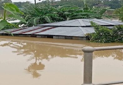 ভারী বৃষ্টি ও উজানের ঢলে ১৮ জেলায় বন্যার আশঙ্কা,আগামী তিন দিনে বন্যা পরিস্থিতির অবনতির শঙ্কা, সতর্কতা ১৮ জেলায়