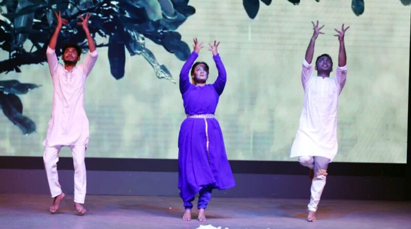 নববেশ নৃত্যাঙ্গন ও সাংস্কৃতিক একাডেমির বর্ণাঢ্য বর্ষা উৎসব ‘রিমঝিম ঘন ঘন রে’ অনুষ্ঠিত