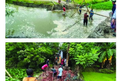 বটিয়াঘাটায় এসিল্যান্ডের উদ্যোগে সরকারি খাল উন্মুক্তের কাজ চলমান, স্বতঃস্ফূর্তভাবে পাশে এলাকাবাসী