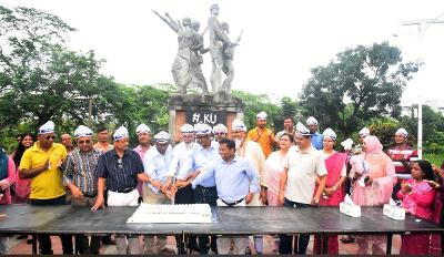 খুবির এগ্রোটেকনোলজি ডিসিপ্লিনের তিন দশক পূর্তি উদযাপন এম এ জলিল বিভাগীয় প্রতিনিধি খুলনা খুবির এগ্রোটেকনোলজি ডিসিপ্লিনের তিন দশক পূর্তি উদযাপন এম এ জলিল বিভাগীয় প্রতিনিধি খুলনা