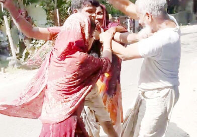 কালীগঞ্জে জমি দখলের চেষ্টা, গাছ কাটা ও মারধরের অভিযোগ কালীগঞ্জে জমি দখলের চেষ্টা, গাছ কাটা ও মারধরের অভিযোগ