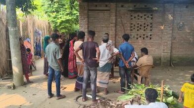 শৈলকূপায় কৃষকের বাড়িতে ডাকাতি শৈলকূপায় কৃষকের বাড়িতে ডাকাতি