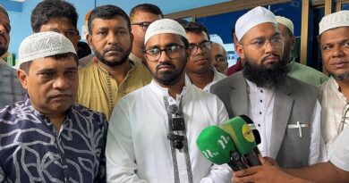 আওয়ামী লীগ আর জামায়াতের ভাষায় কোনো পার্থক্য নেই: রাশেদ খাঁন